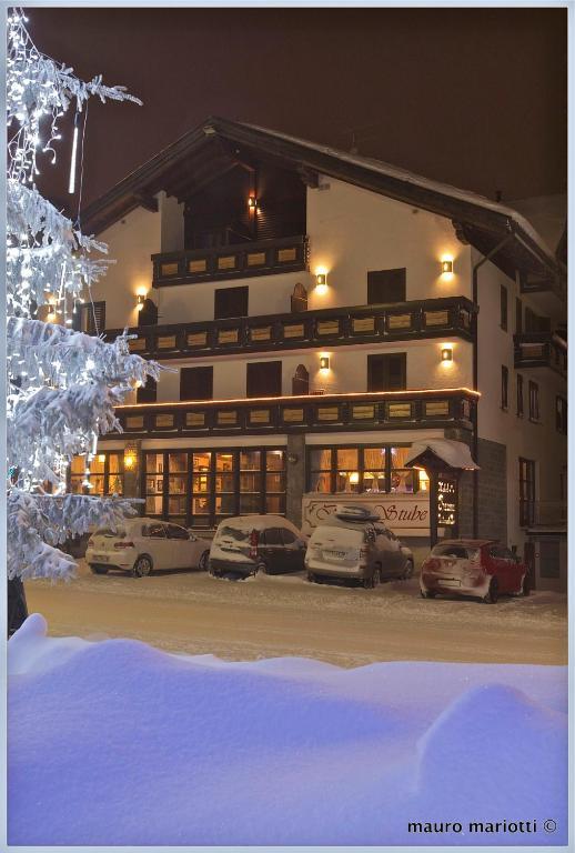 Hotel Presena Passo del Tonale Exterior photo